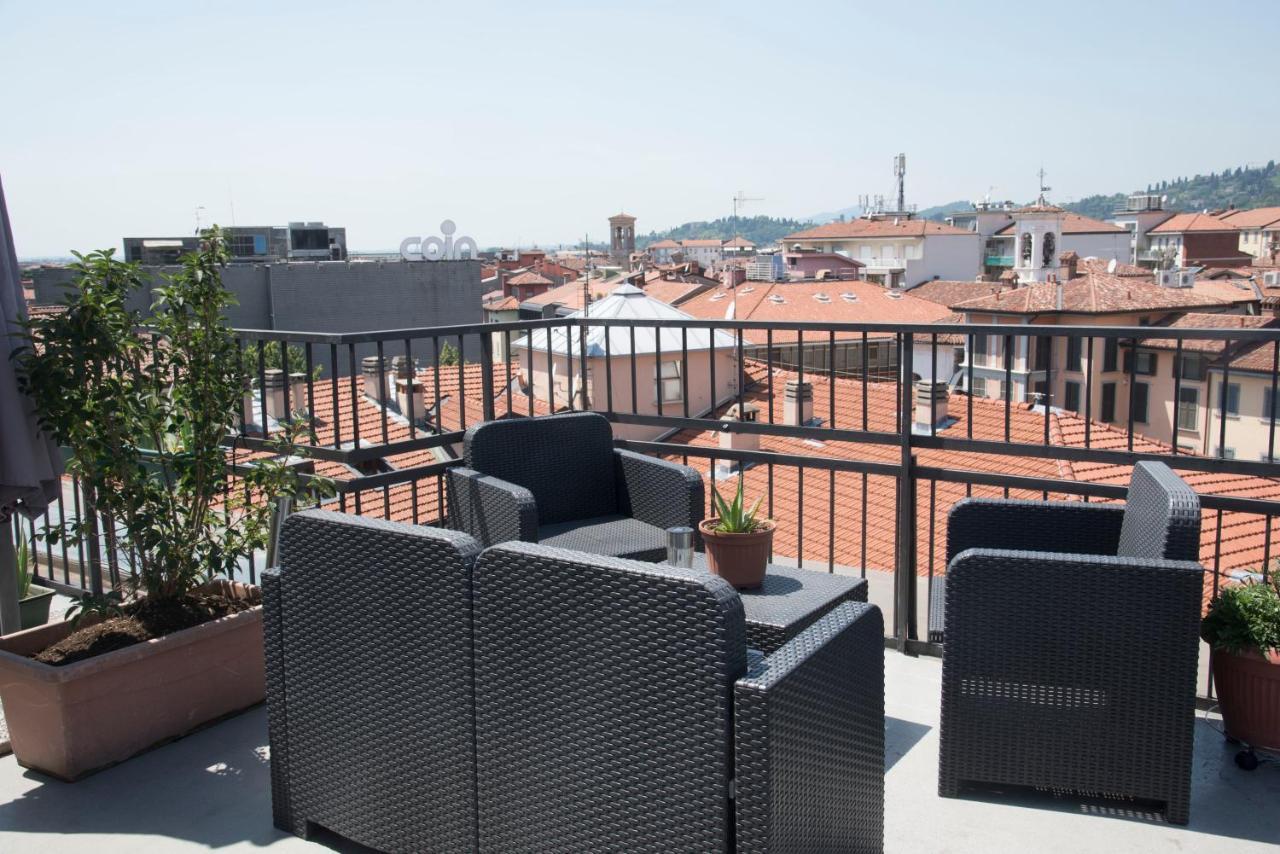 Alex E Angie Hotel Бергамо Екстериор снимка Rooftop terrace